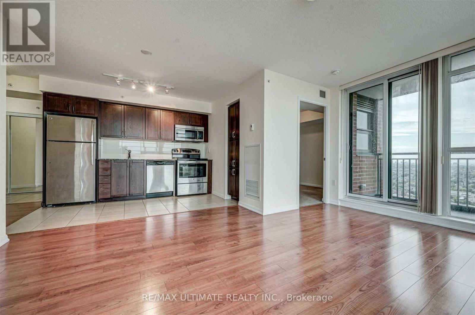 2411 - 830 Lawrence Avenue W, Toronto, Ontario  M6A 0A2 - Photo 7 - W12398499