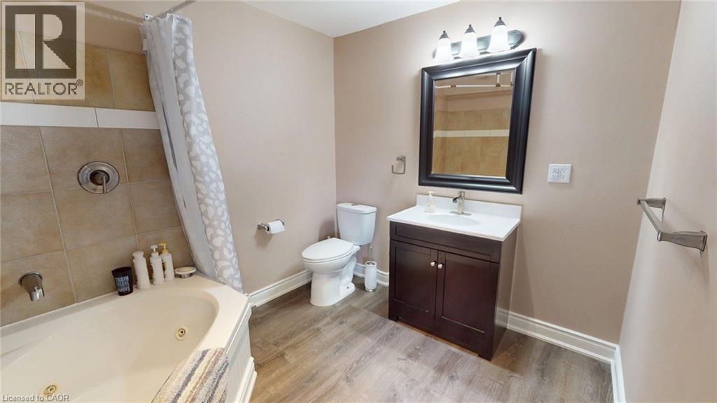 62 Golden Acres Drive, Smithville, Ontario  L0R 2A0 - Photo 22 - 40766835