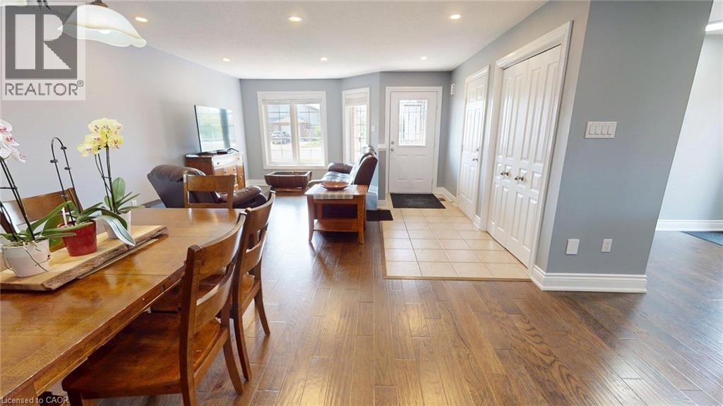 62 Golden Acres Drive, Smithville, Ontario  L0R 2A0 - Photo 8 - 40766835