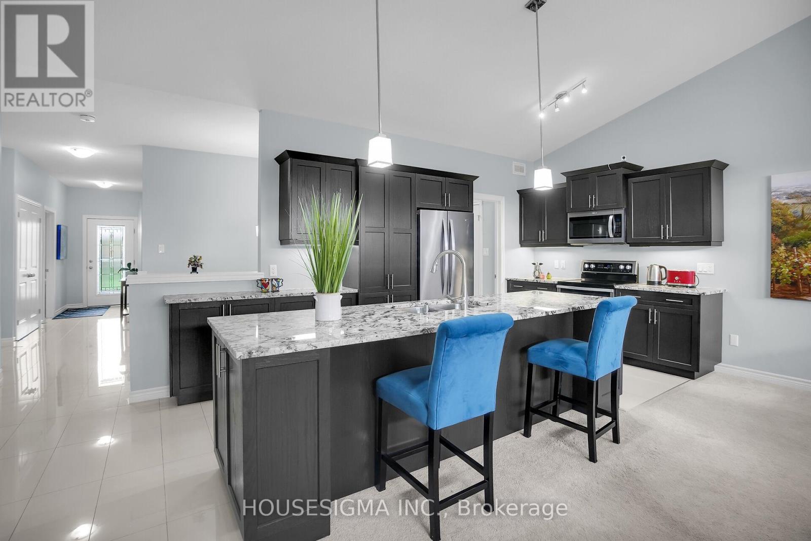 123 - 2250 Buroak Drive, London North, Ontario  N6G 0N7 - Photo 15 - X12398558