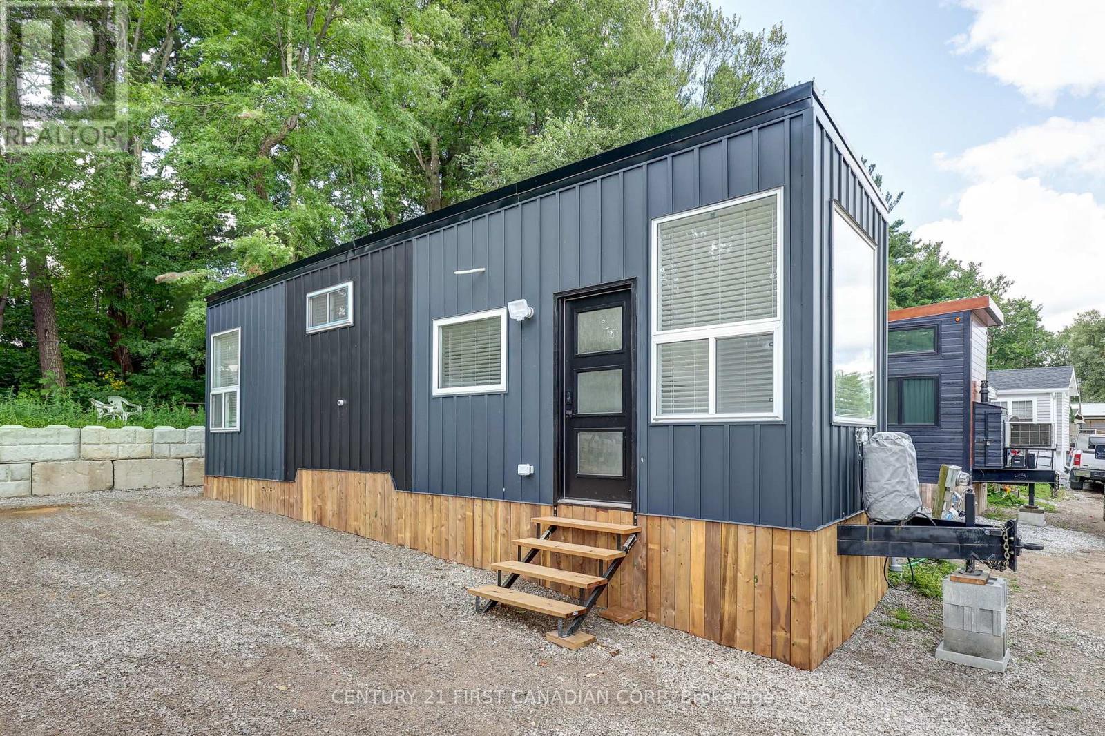 142 - 99 FOURTH CONCESSION ROAD, Brant, Ontario