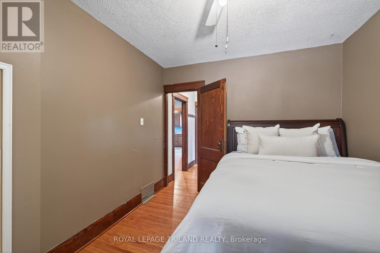 137 Redan Street, St. Thomas, Ontario  N5P 1V6 - Photo 15 - X12398580