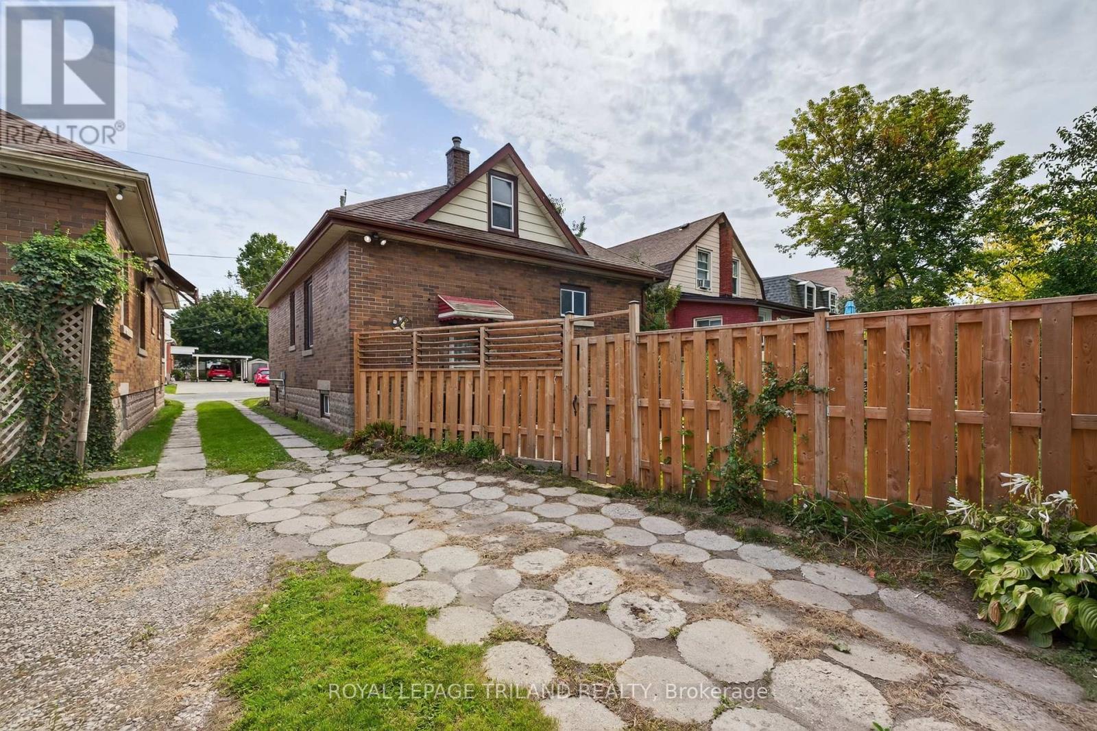 137 Redan Street, St. Thomas, Ontario  N5P 1V6 - Photo 26 - X12398580
