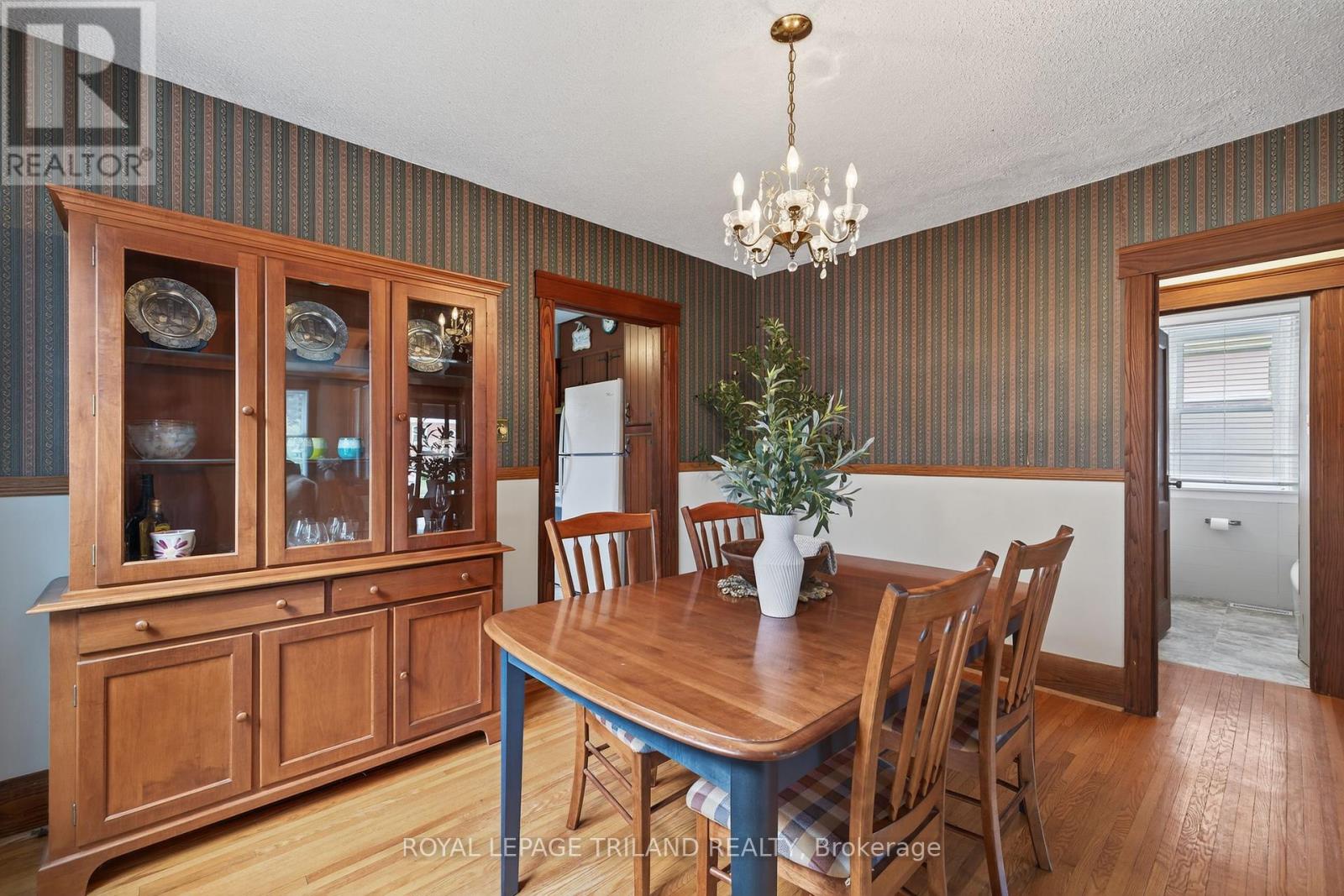 137 Redan Street, St. Thomas, Ontario  N5P 1V6 - Photo 8 - X12398580
