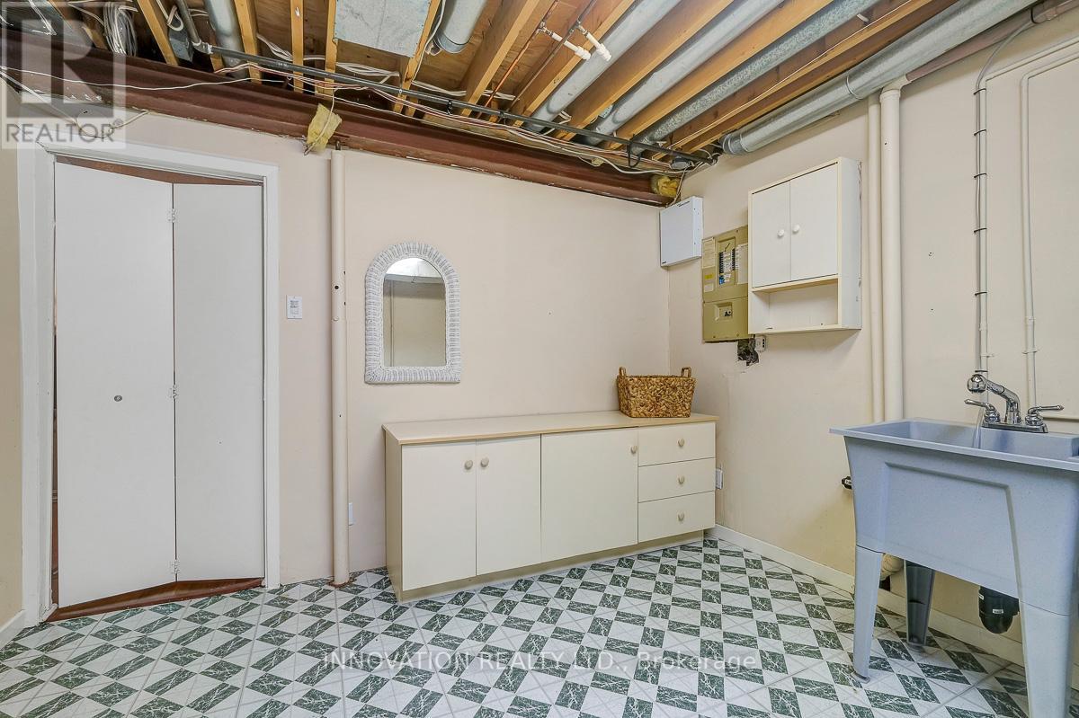 1645 Du Sommet Place, Ottawa, Ontario  K1C 4Z9 - Photo 37 - X12398573