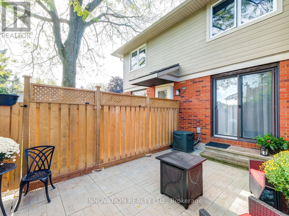 1645 Du Sommet Place, Ottawa, Ontario  K1C 4Z9 - Photo 40 - X12398573
