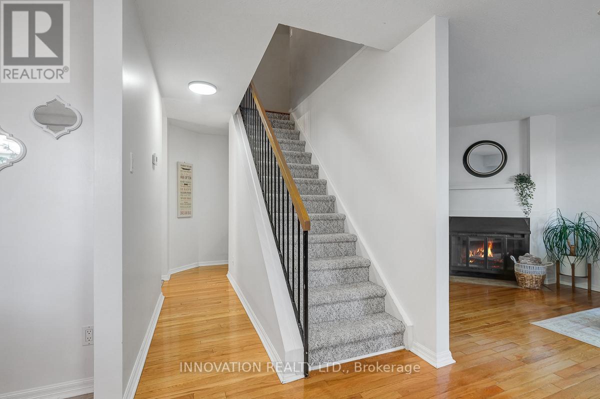 1645 Du Sommet Place, Ottawa, Ontario  K1C 4Z9 - Photo 6 - X12398573