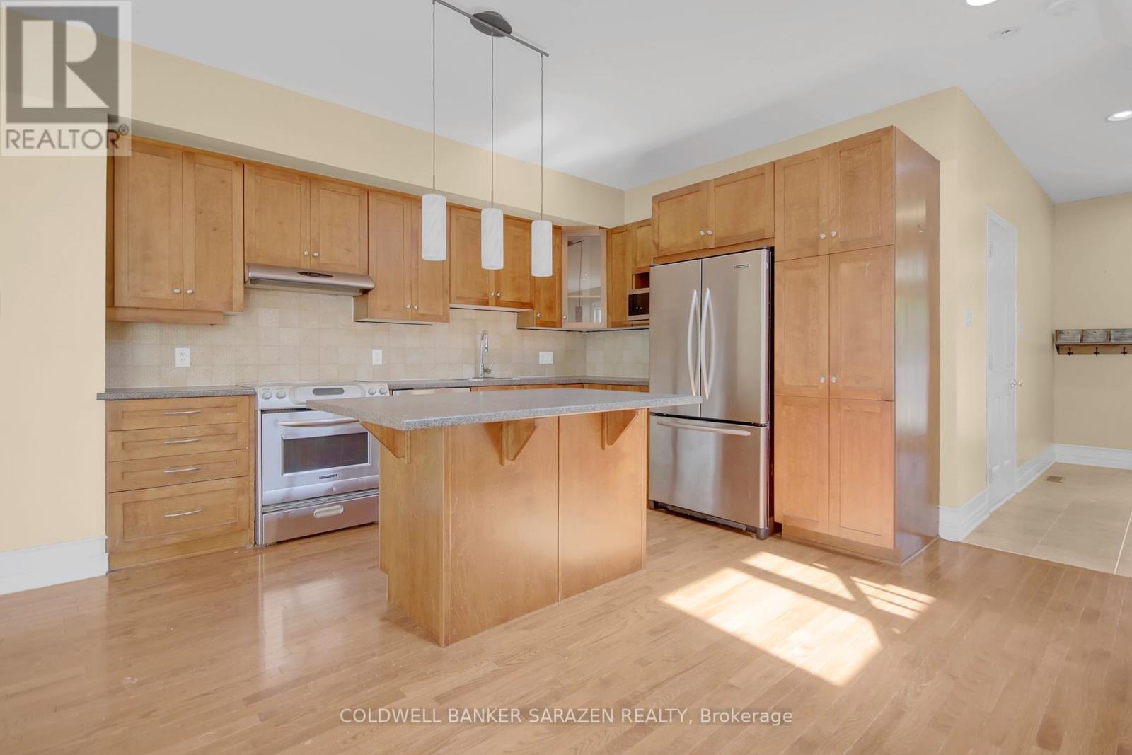 286 Parkin Circle, Ottawa, Ontario  K1T 4G8 - Photo 19 - X12398576
