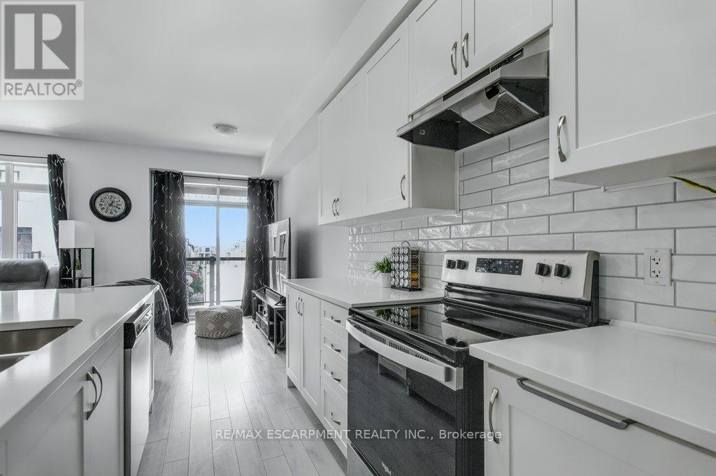 1115 - 585 Colborne Street E, Brantford, Ontario N3S 0K4 - Photo 13 - X12398461