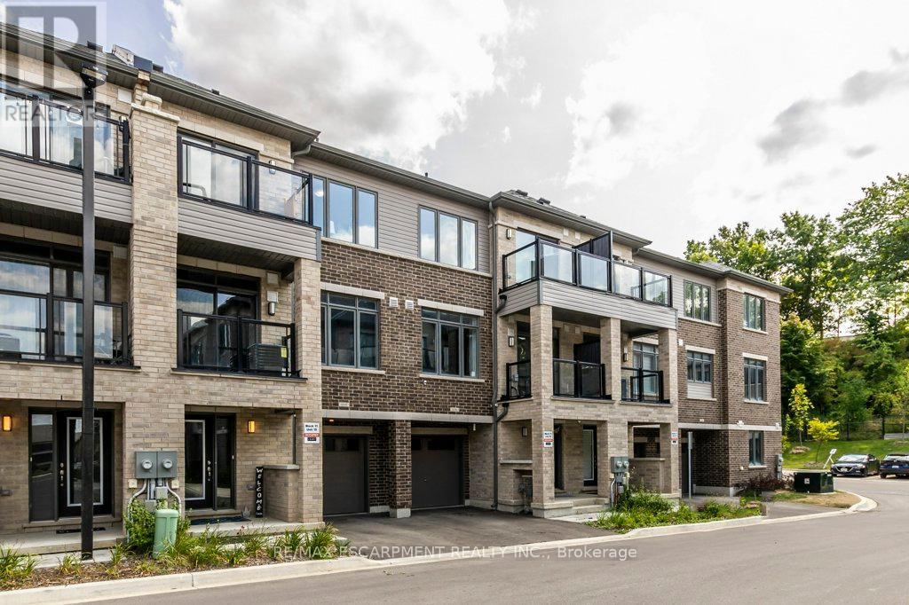 1115 - 585 Colborne Street E, Brantford, Ontario N3S 0K4 - Photo 2 - X12398461