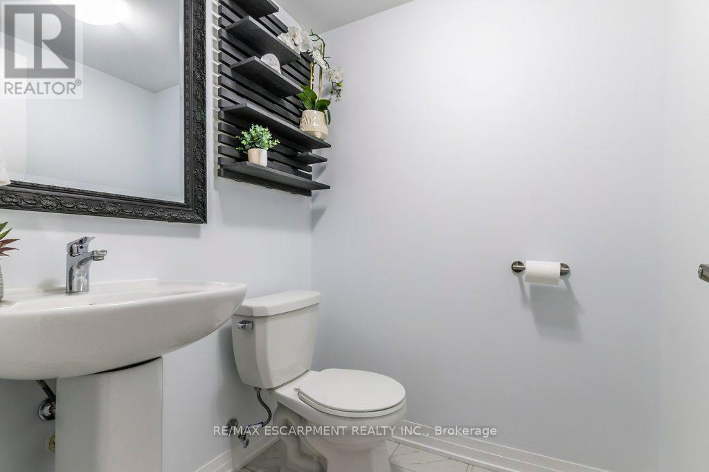 1115 - 585 Colborne Street E, Brantford, Ontario N3S 0K4 - Photo 22 - X12398461