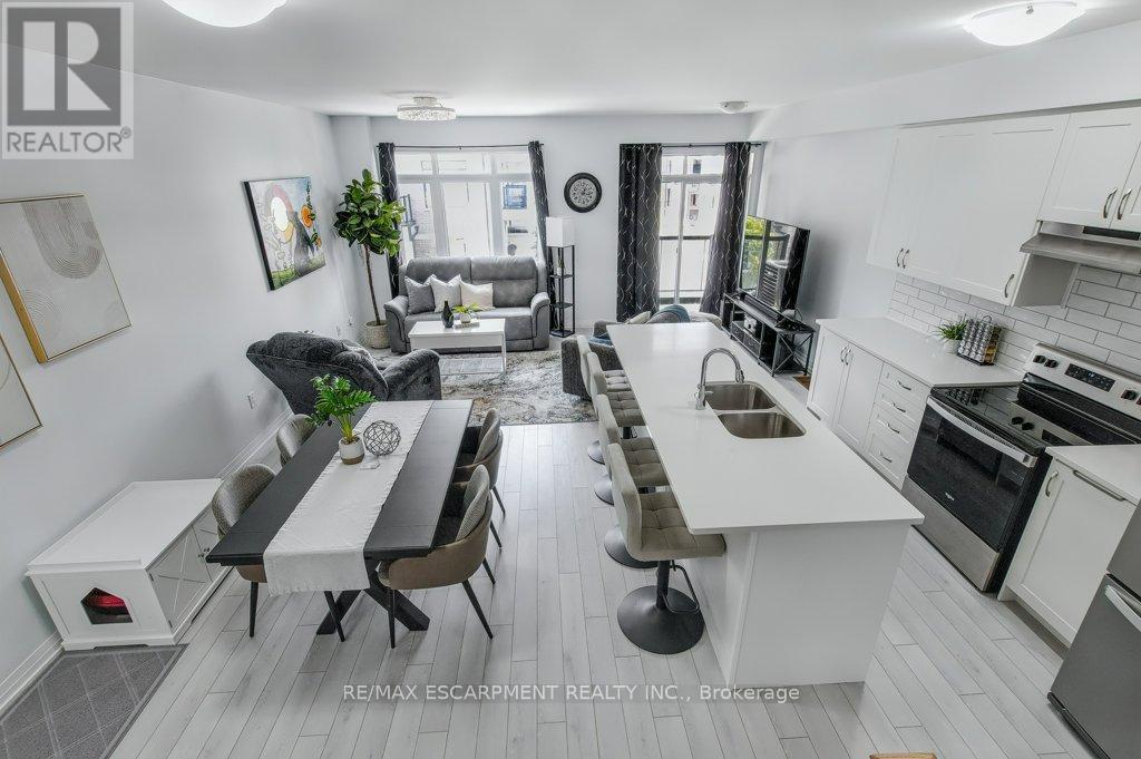 1115 - 585 Colborne Street E, Brantford, Ontario N3S 0K4 - Photo 7 - X12398461