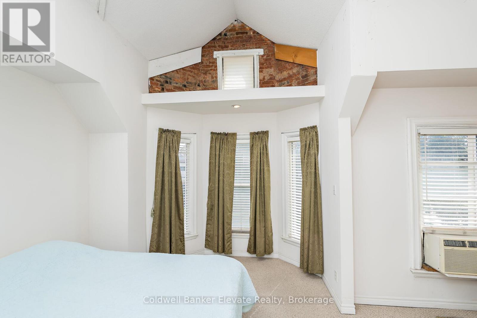 27 Tisdale Street N, Hamilton, Ontario  L8L 5M3 - Photo 23 - X12398477