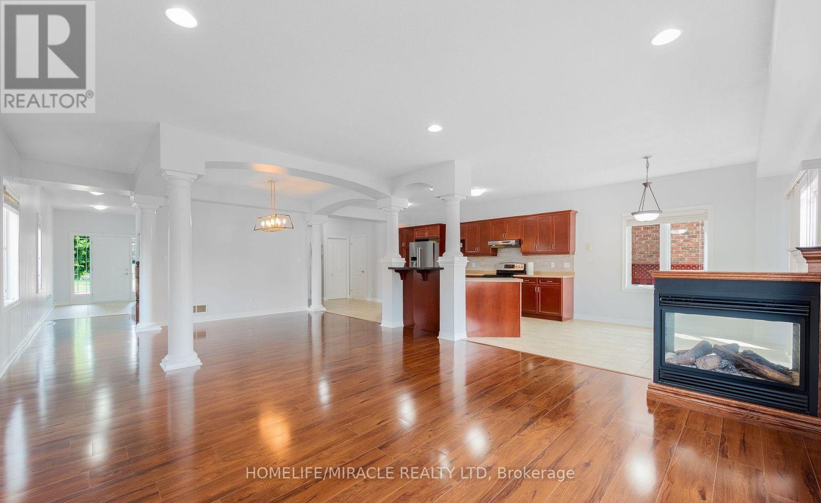 3181 Bayham Lane, London South, Ontario  N6P 1V5 - Photo 10 - X12398512