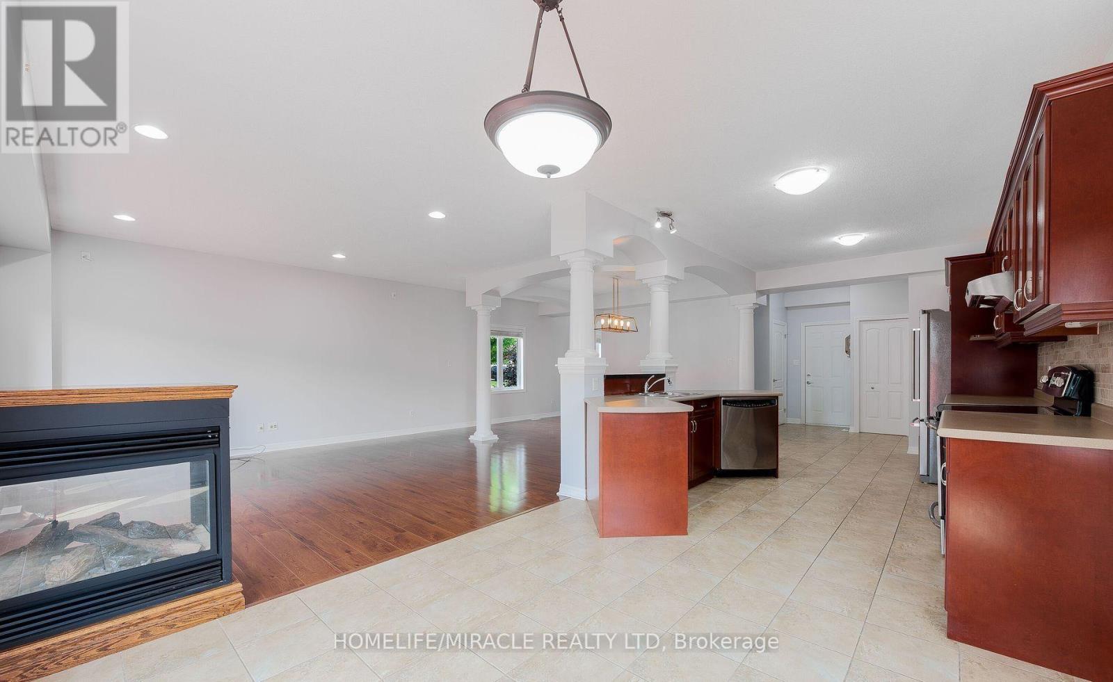 3181 Bayham Lane, London South, Ontario  N6P 1V5 - Photo 12 - X12398512