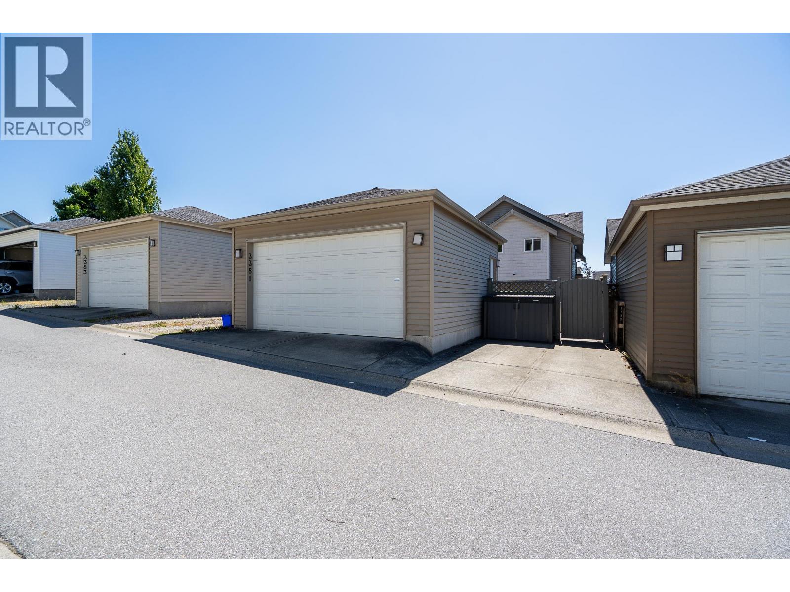 3381 Watkins Avenue, Coquitlam, British Columbia  V3E 0B3 - Photo 26 - R3046895