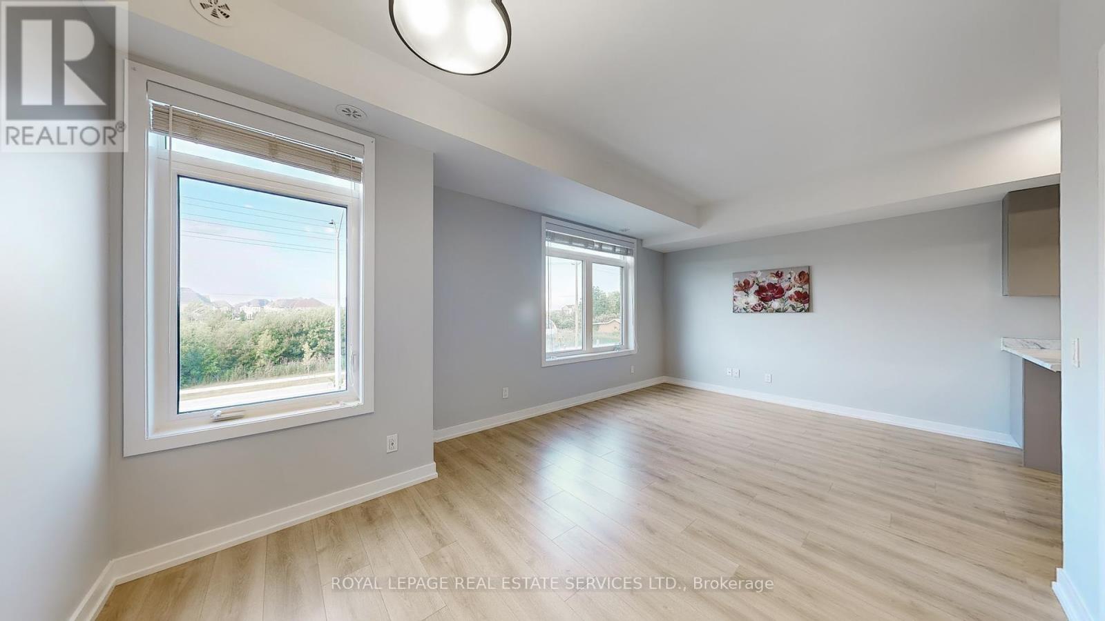 304 - 3058 Sixth Line, Oakville, Ontario  L6M 1P8 - Photo 10 - W12392190