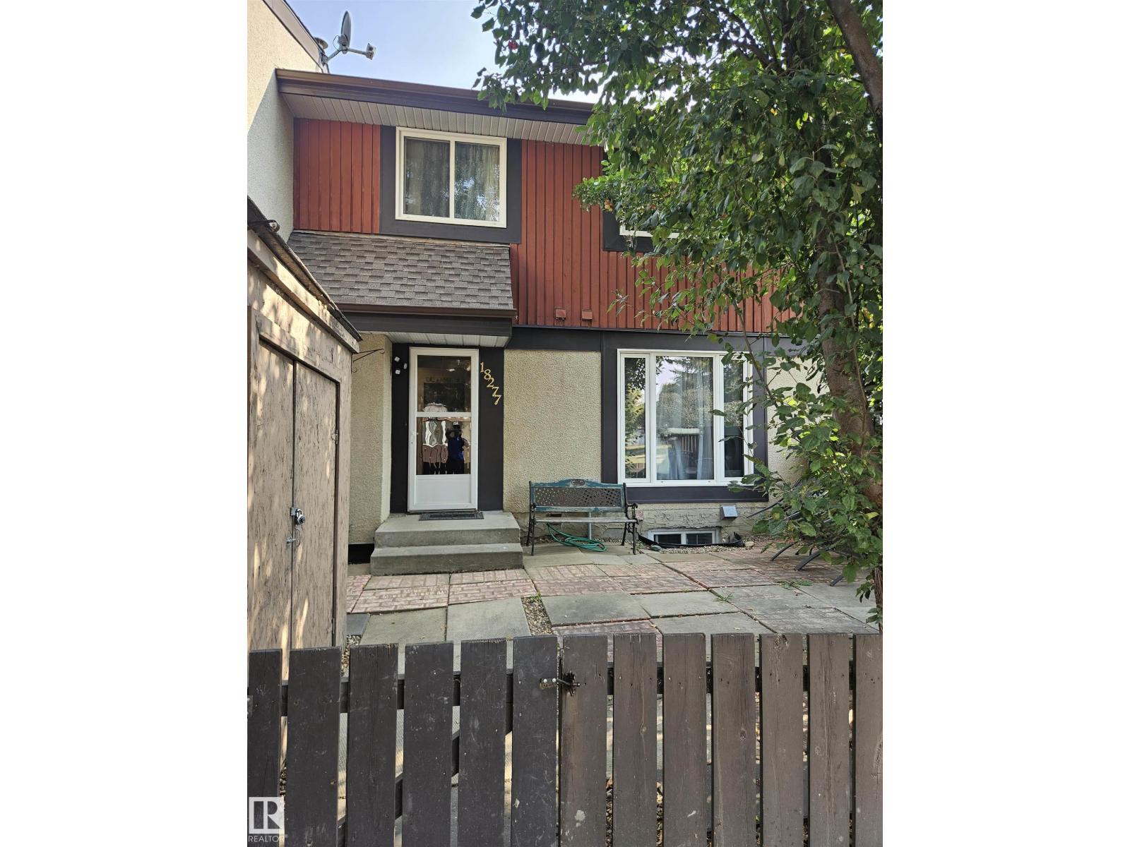 18277 84 Av Nw, Edmonton, Alberta  T5T 1T7 - Photo 1 - E4457322