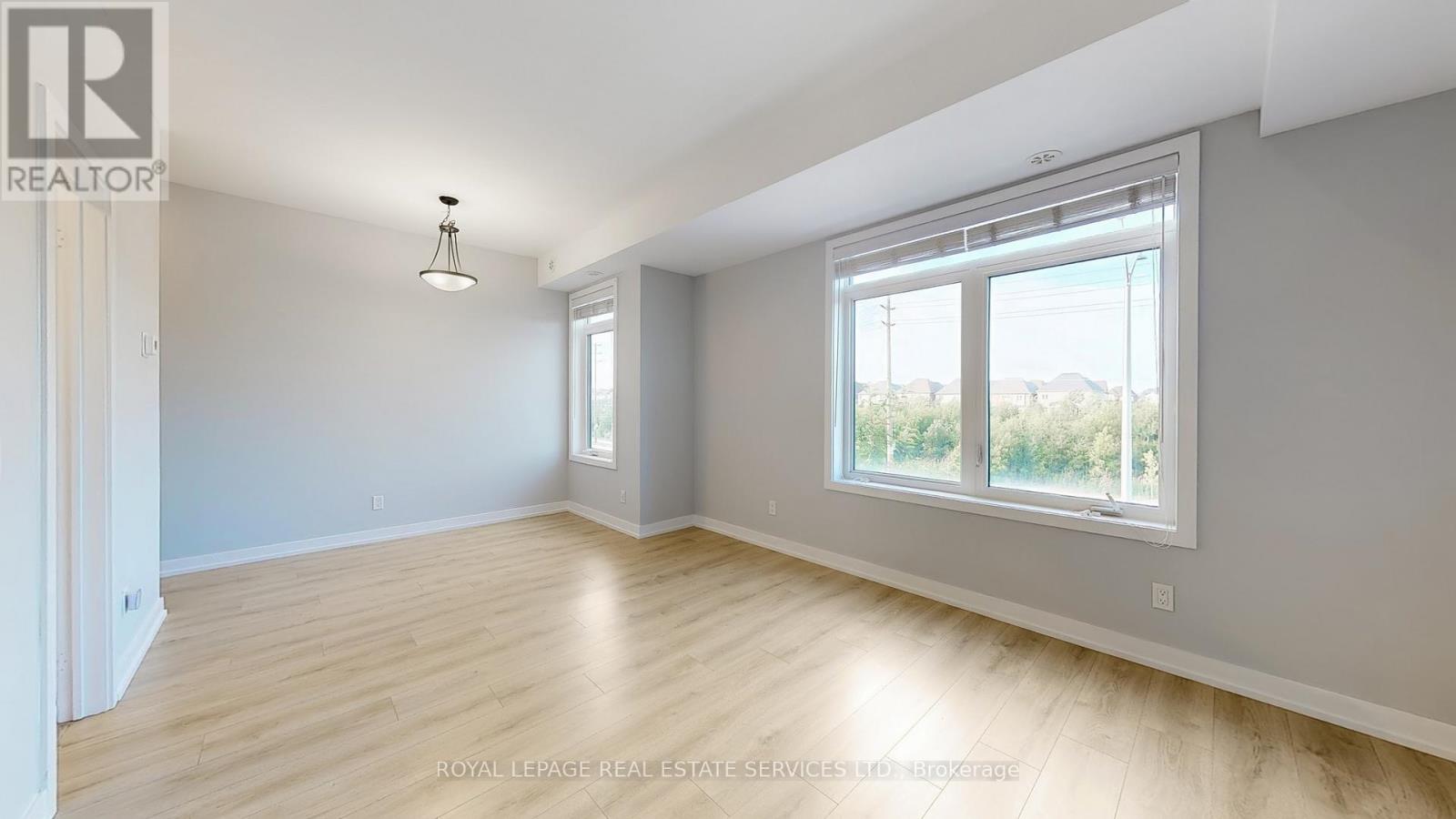 304 - 3058 Sixth Line, Oakville, Ontario  L6M 1P8 - Photo 9 - W12392190