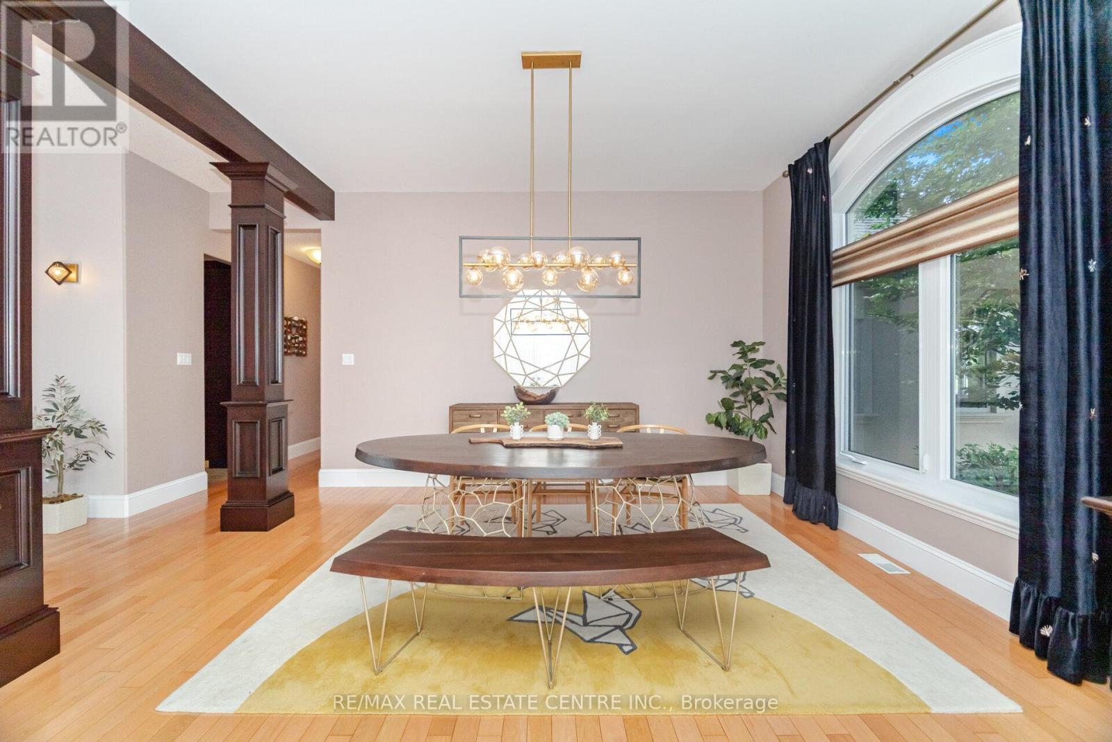 86 Canters Close, Kitchener, Ontario  N2C 2R3 - Photo 8 - X12376016