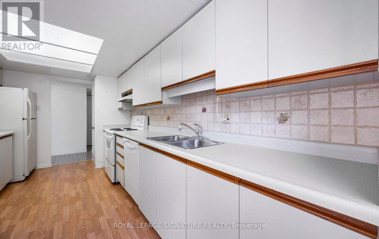 115 - 255 The Donway W, Toronto, Ontario  M3B 3M3 - Photo 20 - C12384621