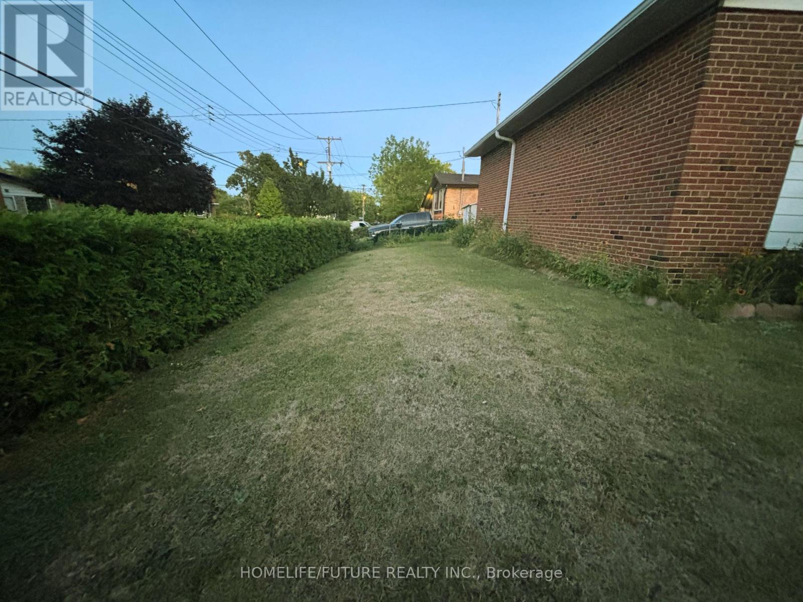 87 Pandora Circle, Toronto, Ontario  M1H 1V6 - Photo 18 - E12324243