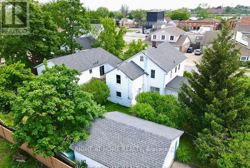 144 Waterloo Street, Fort Erie, Ontario  L2A 3K2 - Photo 39 - X12398420