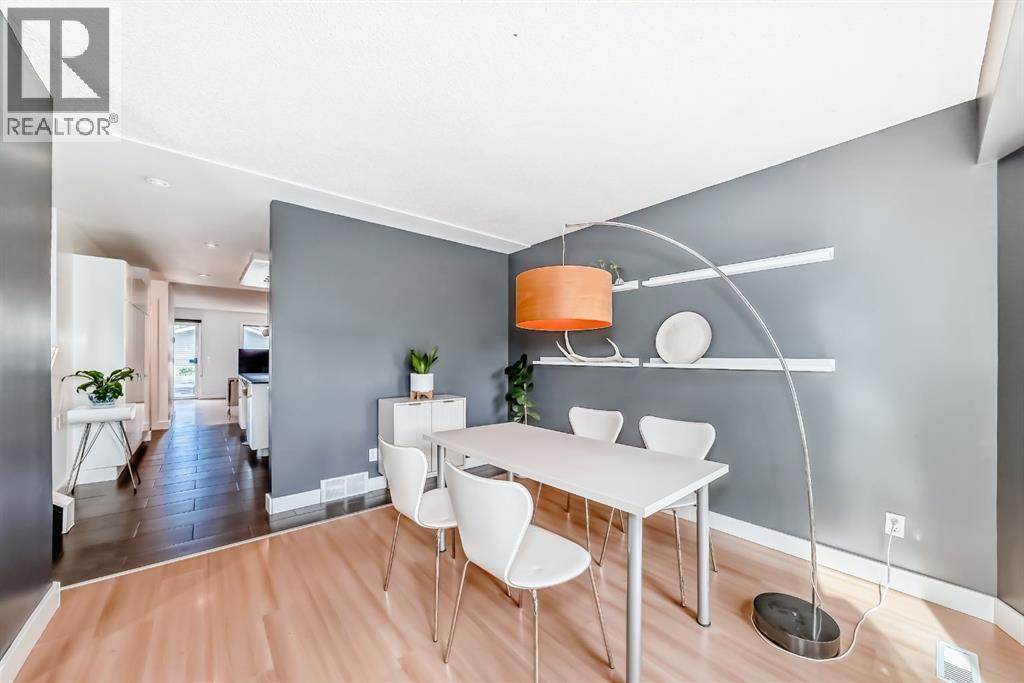 2028 32 Avenue Sw, Calgary, Alberta  T2T 1W6 - Photo 21 - A2256174