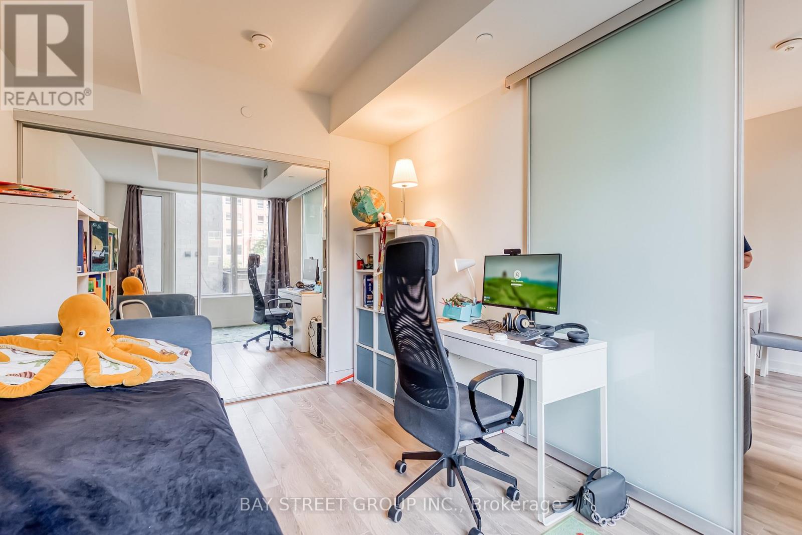 210 - 158 Front Street E, Toronto, Ontario  M5A 0K9 - Photo 19 - C12393208