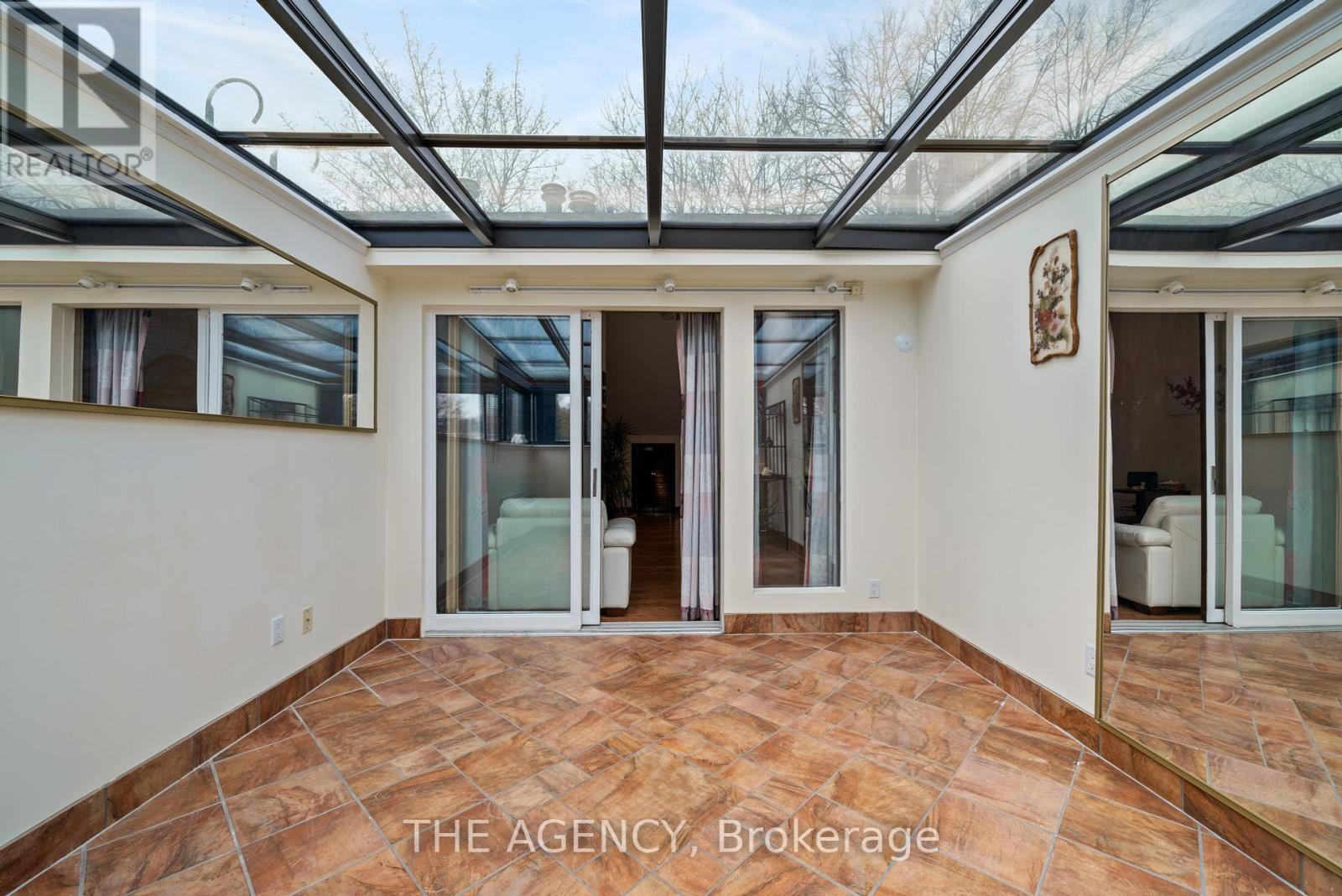 111 Seaton Street, Toronto, Ontario  M5A 2T2 - Photo 30 - C12398542