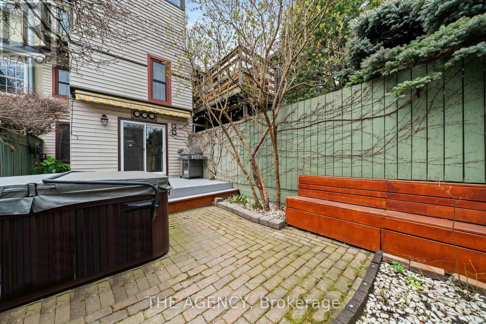 111 Seaton Street, Toronto, Ontario  M5A 2T2 - Photo 40 - C12398542
