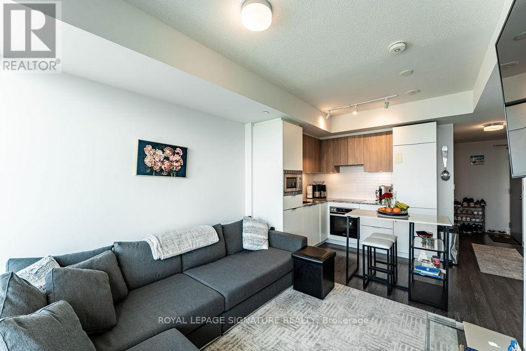 2806 - 50 O'neill Road, Toronto, Ontario  M3C 0H1 - Photo 12 - C12398566