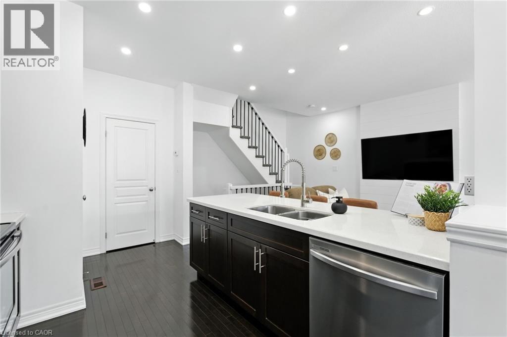 337 Beach Boulevard Unit# 34, Hamilton, Ontario  L8W 6W4 - Photo 18 - 40769019