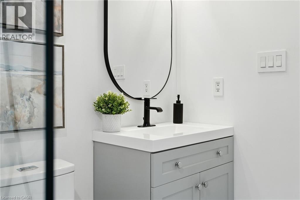 337 Beach Boulevard Unit# 34, Hamilton, Ontario  L8W 6W4 - Photo 32 - 40769019