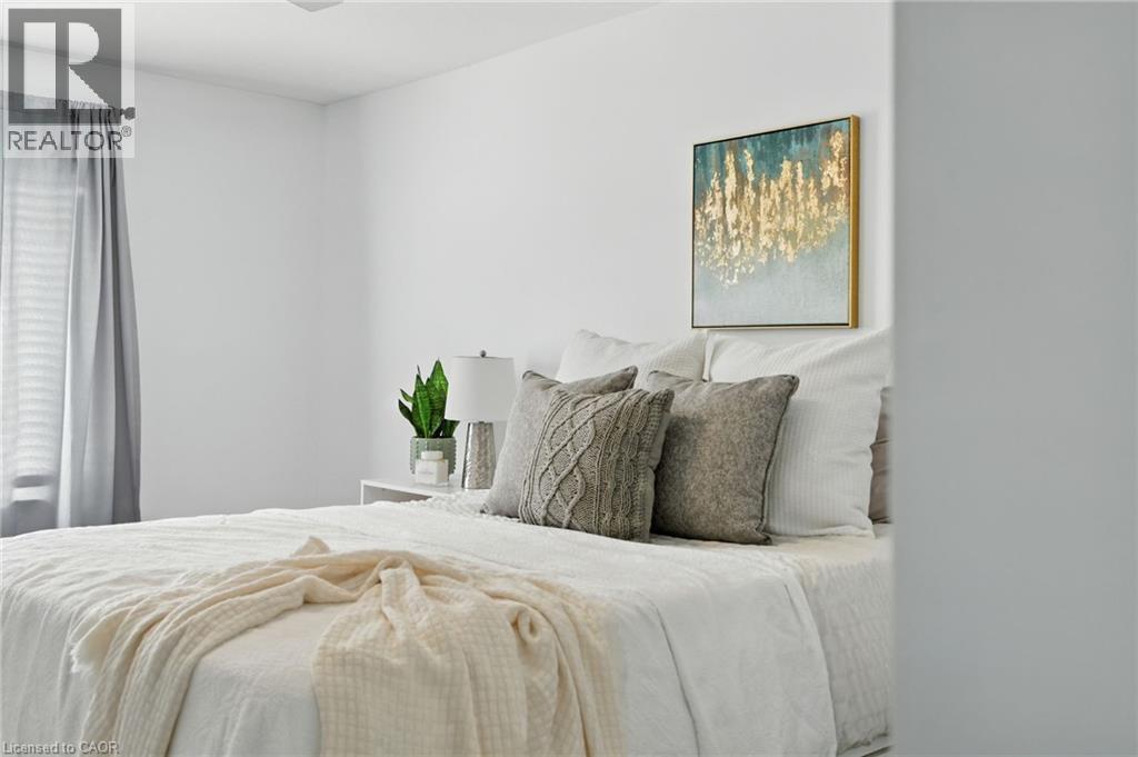 337 Beach Boulevard Unit# 34, Hamilton, Ontario  L8W 6W4 - Photo 38 - 40769019