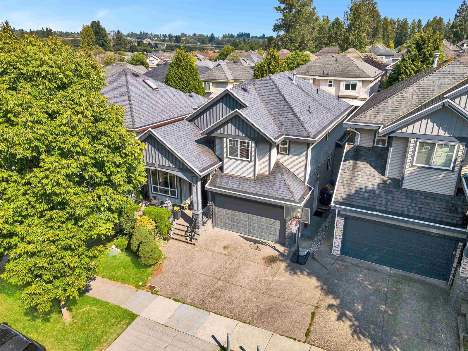 Property at 7770 146 STREET image 2