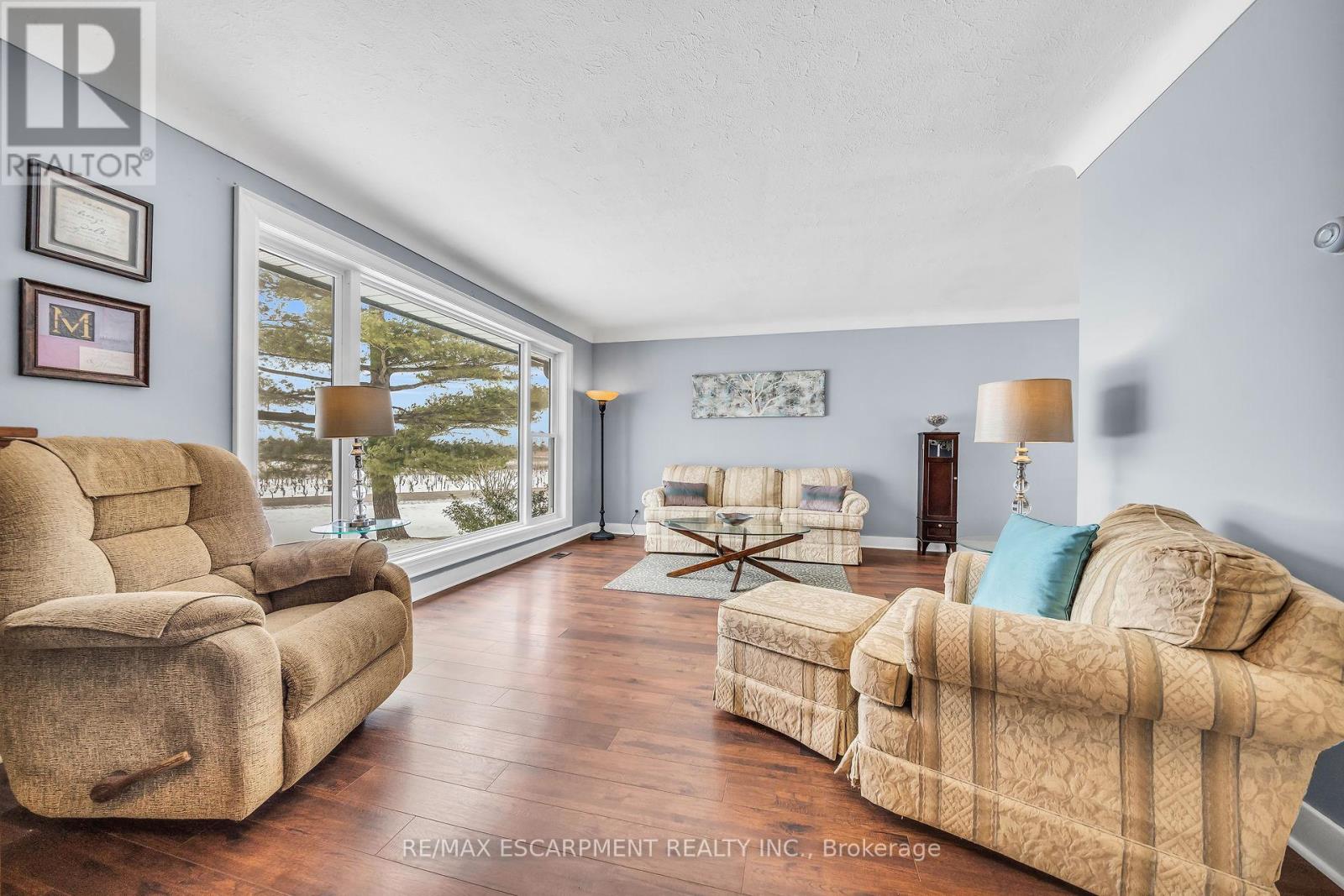 3542 Fifteenth Street, Lincoln, Ontario  L2R 6P7 - Photo 8 - X12086526