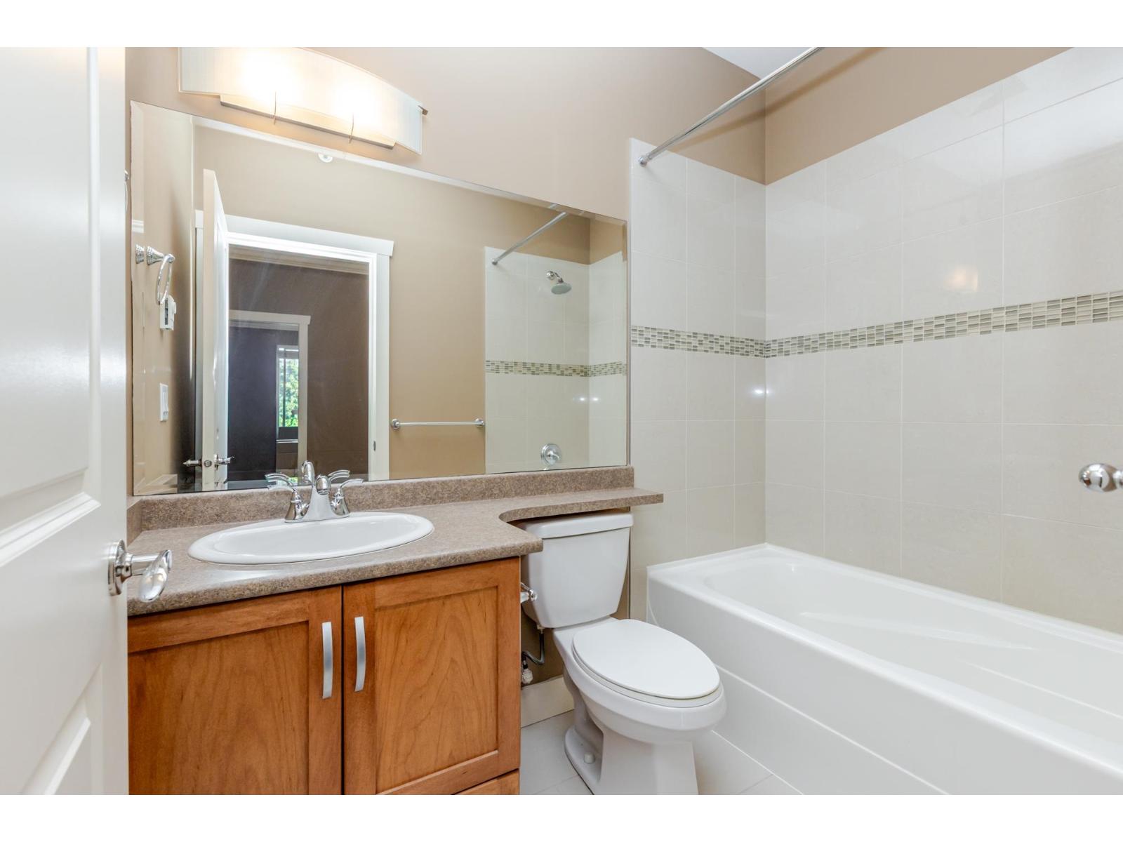 405 3192 Gladwin Road Road, Abbotsford, British Columbia  V2T 6M9 - Photo 35 - R3045026