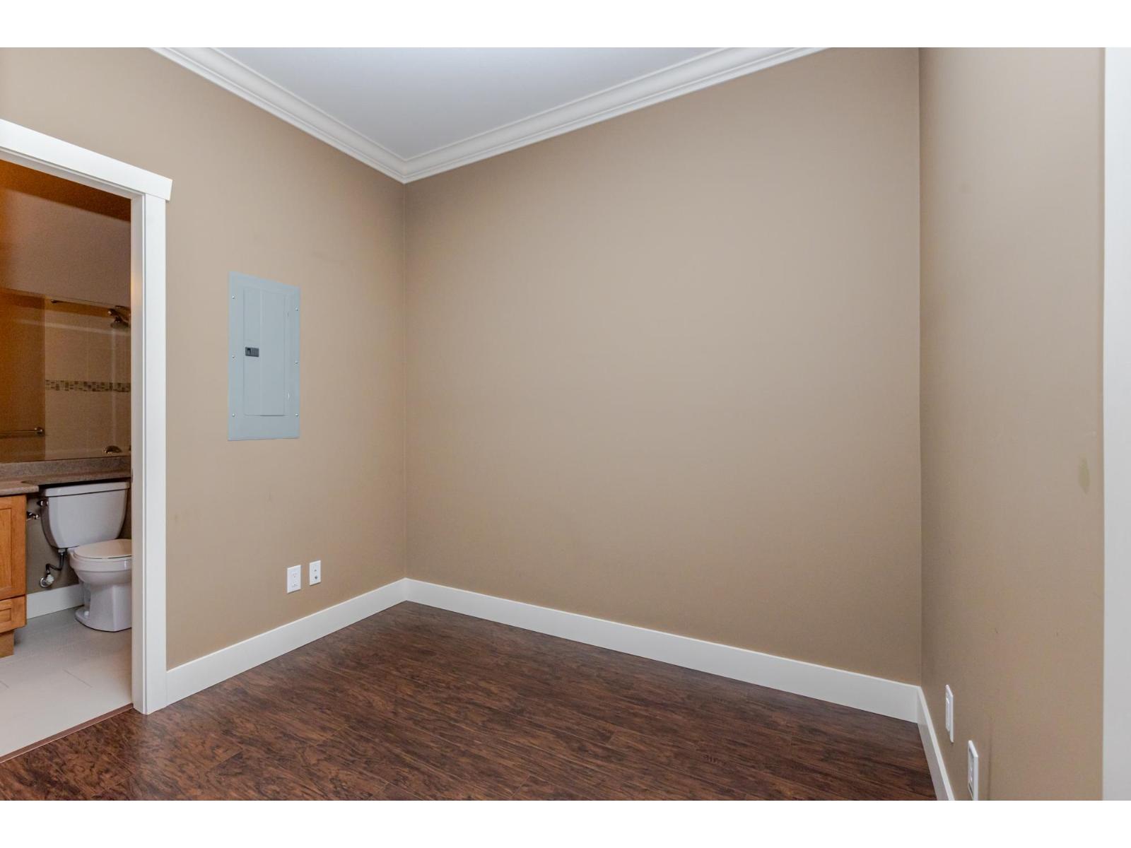 405 3192 Gladwin Road Road, Abbotsford, British Columbia  V2T 6M9 - Photo 36 - R3045026