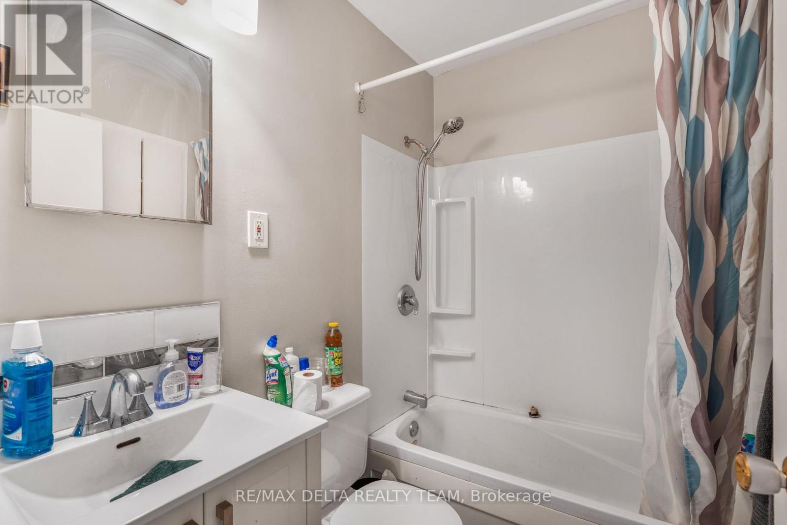 2790 St Joseph Boulevard, Ottawa, Ontario  K1C 1G5 - Photo 14 - X12398647