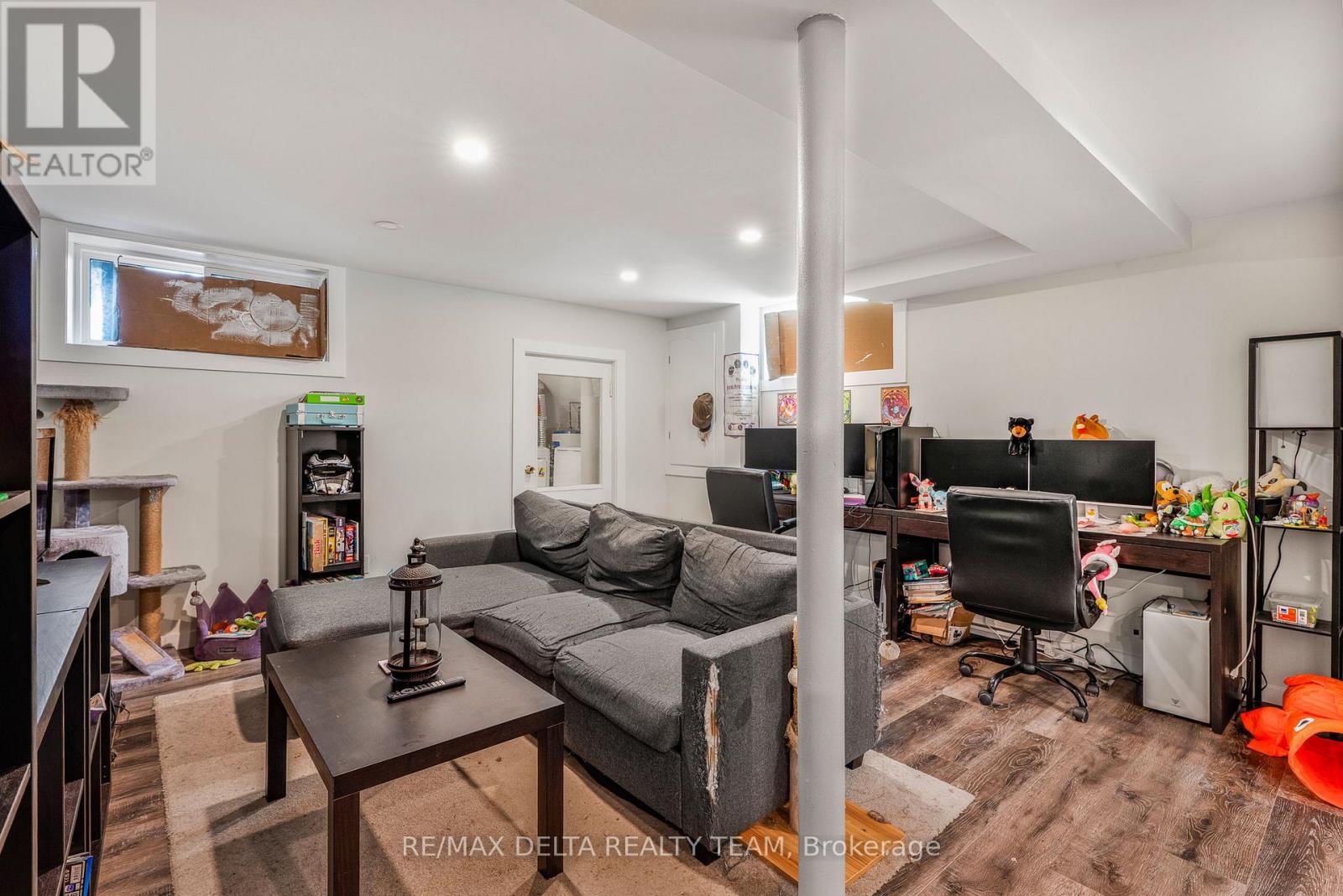 2790 St Joseph Boulevard, Ottawa, Ontario  K1C 1G5 - Photo 9 - X12398647