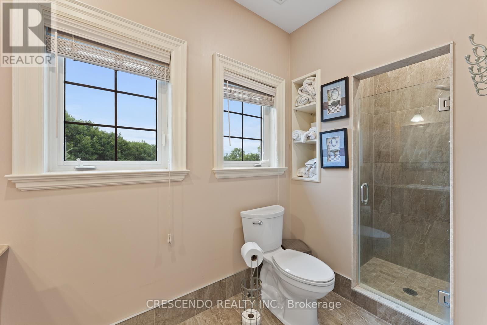 2 Prince Adam Court, King, Ontario  L7B 1M1 - Photo 26 - N12398564