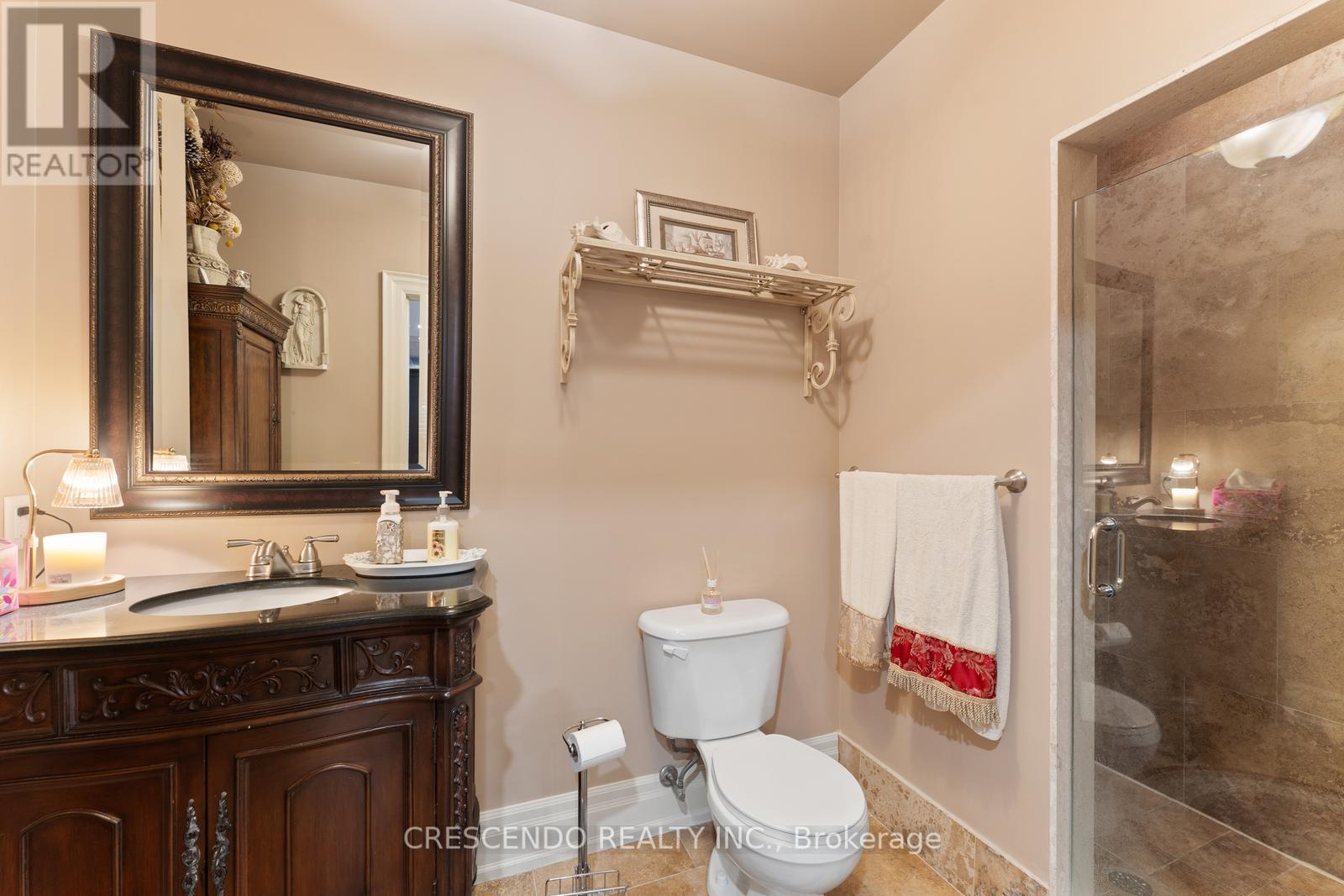 2 Prince Adam Court, King, Ontario  L7B 1M1 - Photo 35 - N12398564