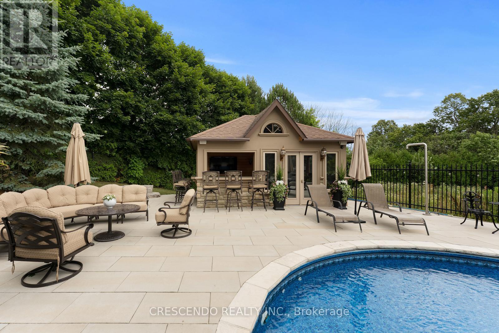 2 Prince Adam Court, King, Ontario  L7B 1M1 - Photo 41 - N12398564