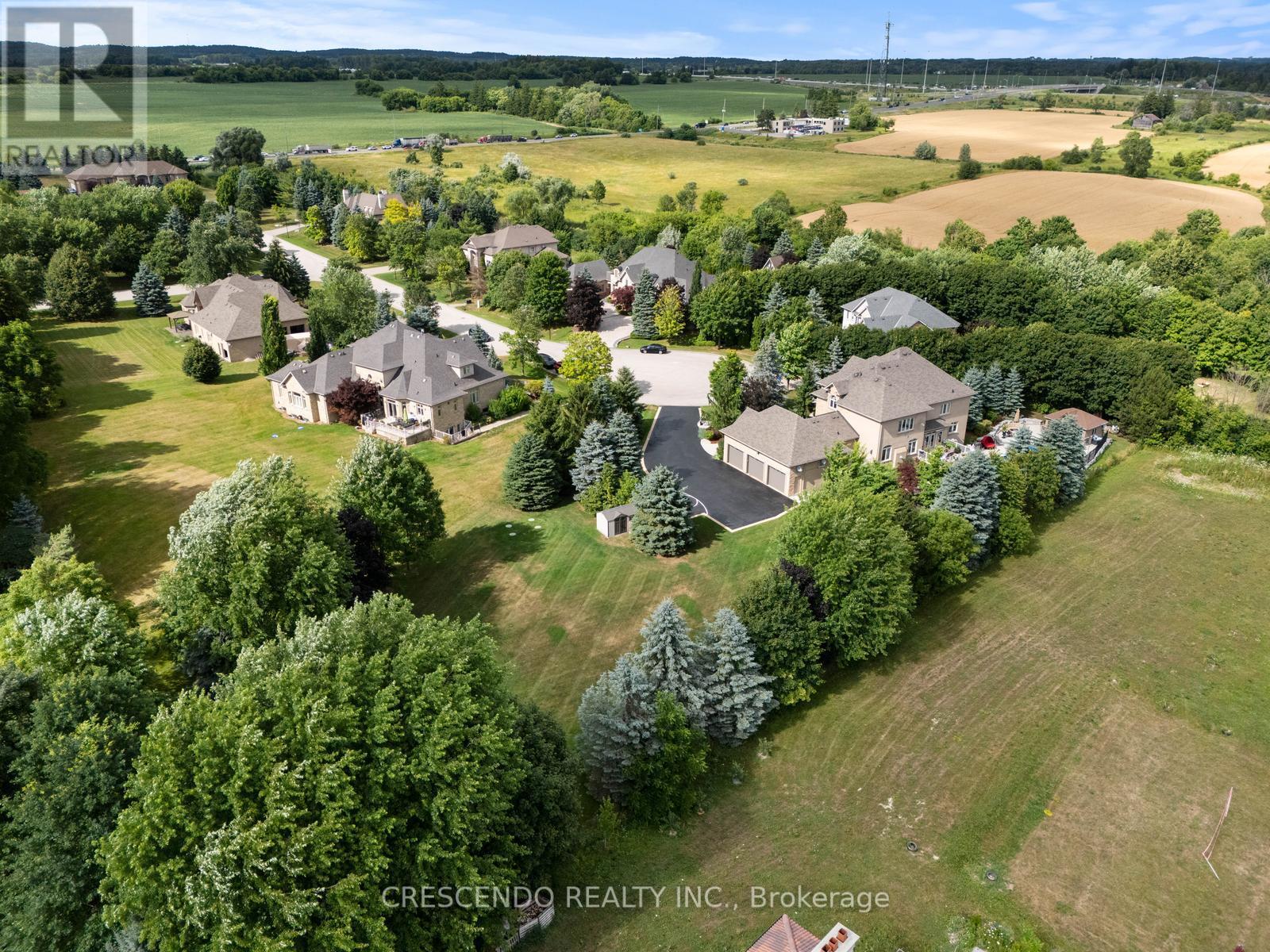 2 Prince Adam Court, King, Ontario  L7B 1M1 - Photo 46 - N12398564