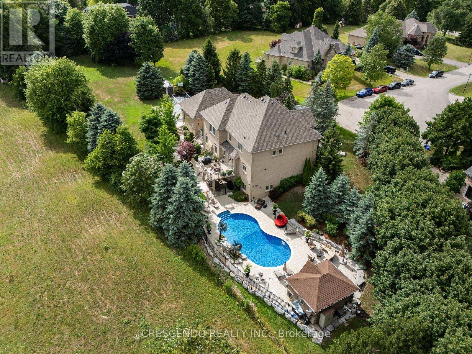 2 Prince Adam Court, King, Ontario  L7B 1M1 - Photo 48 - N12398564