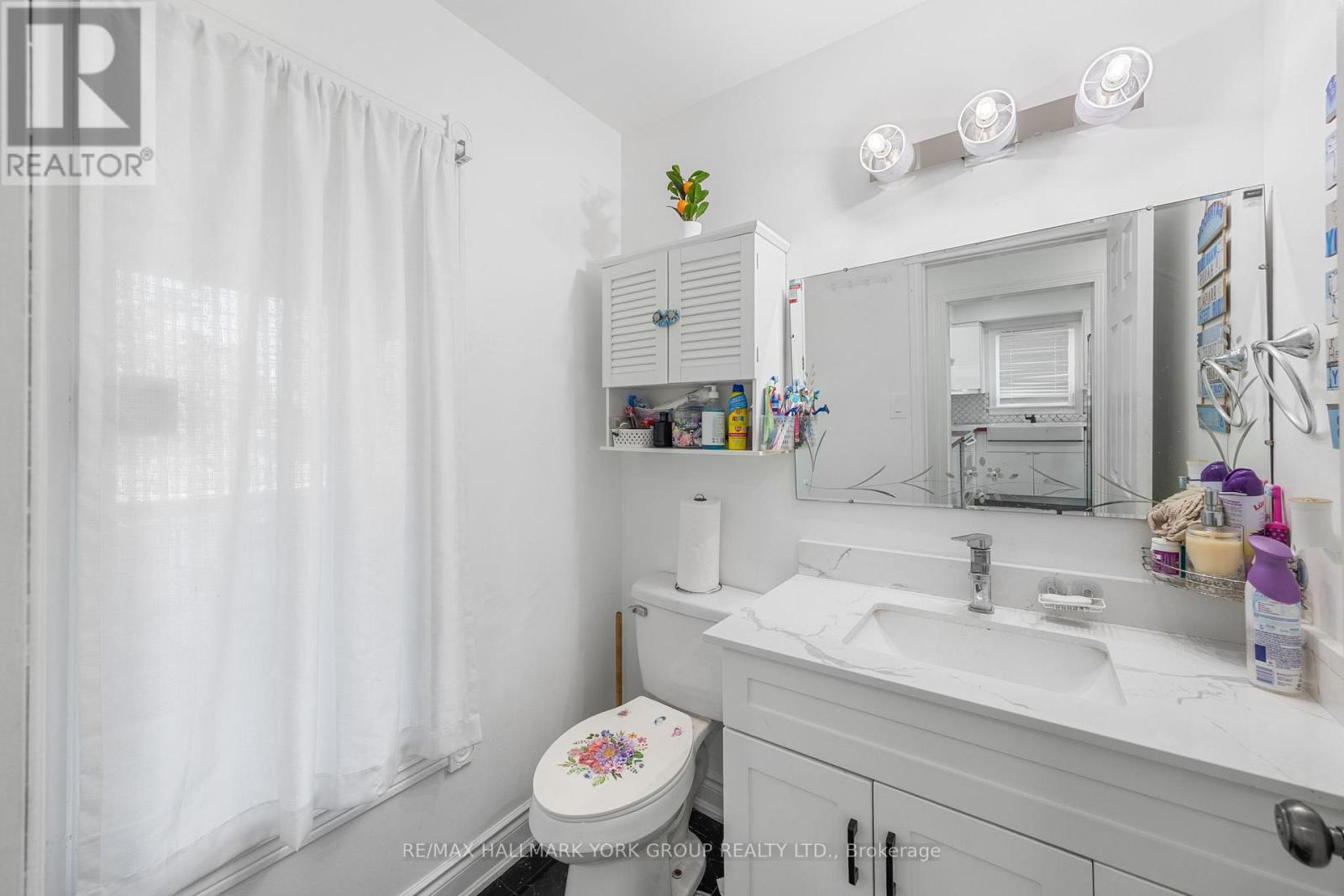 392 Anne Street N, Barrie (West Bayfield), Ontario  L4N 7A4 - Photo 16 - S12398579