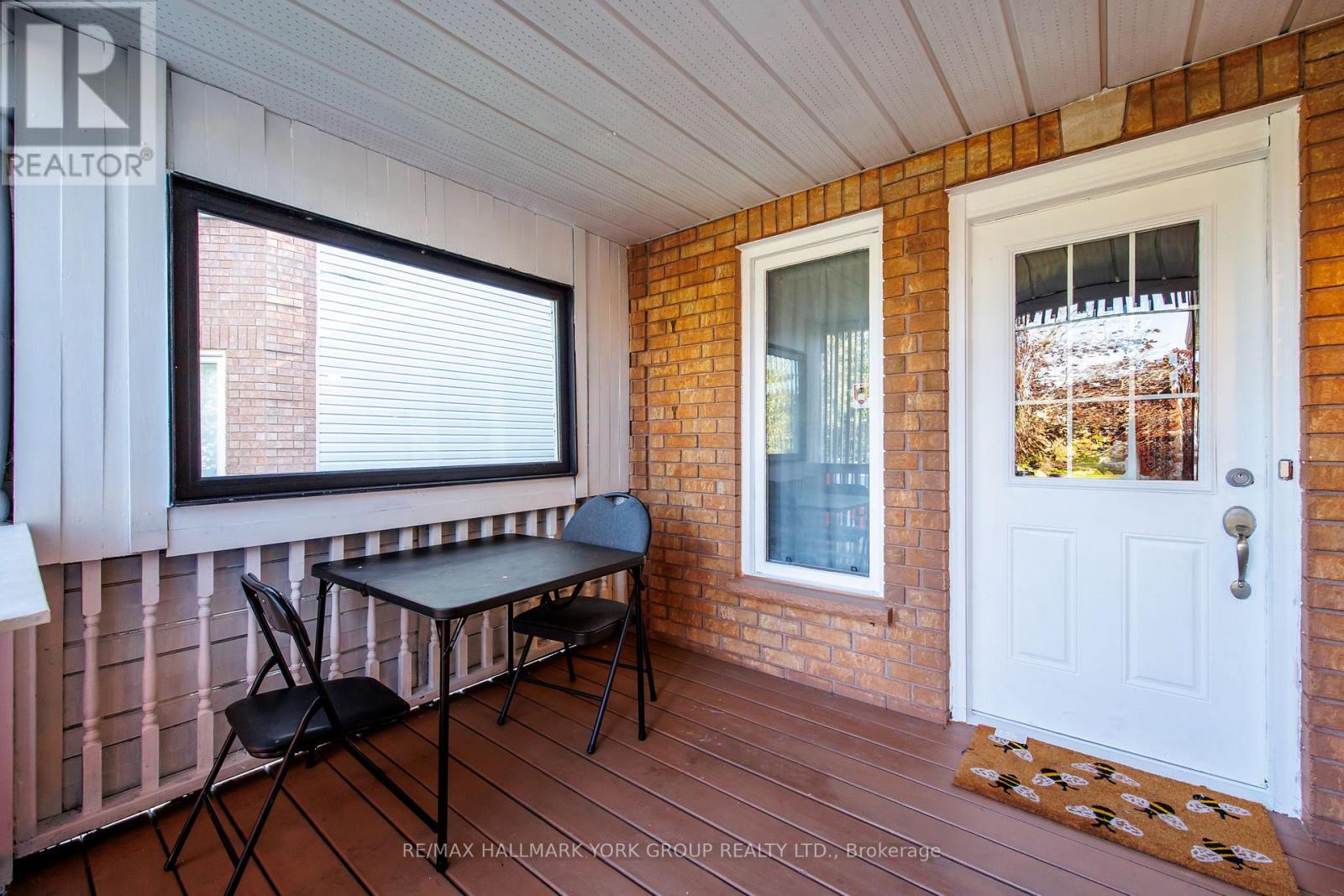 392 Anne Street N, Barrie (West Bayfield), Ontario  L4N 7A4 - Photo 4 - S12398579
