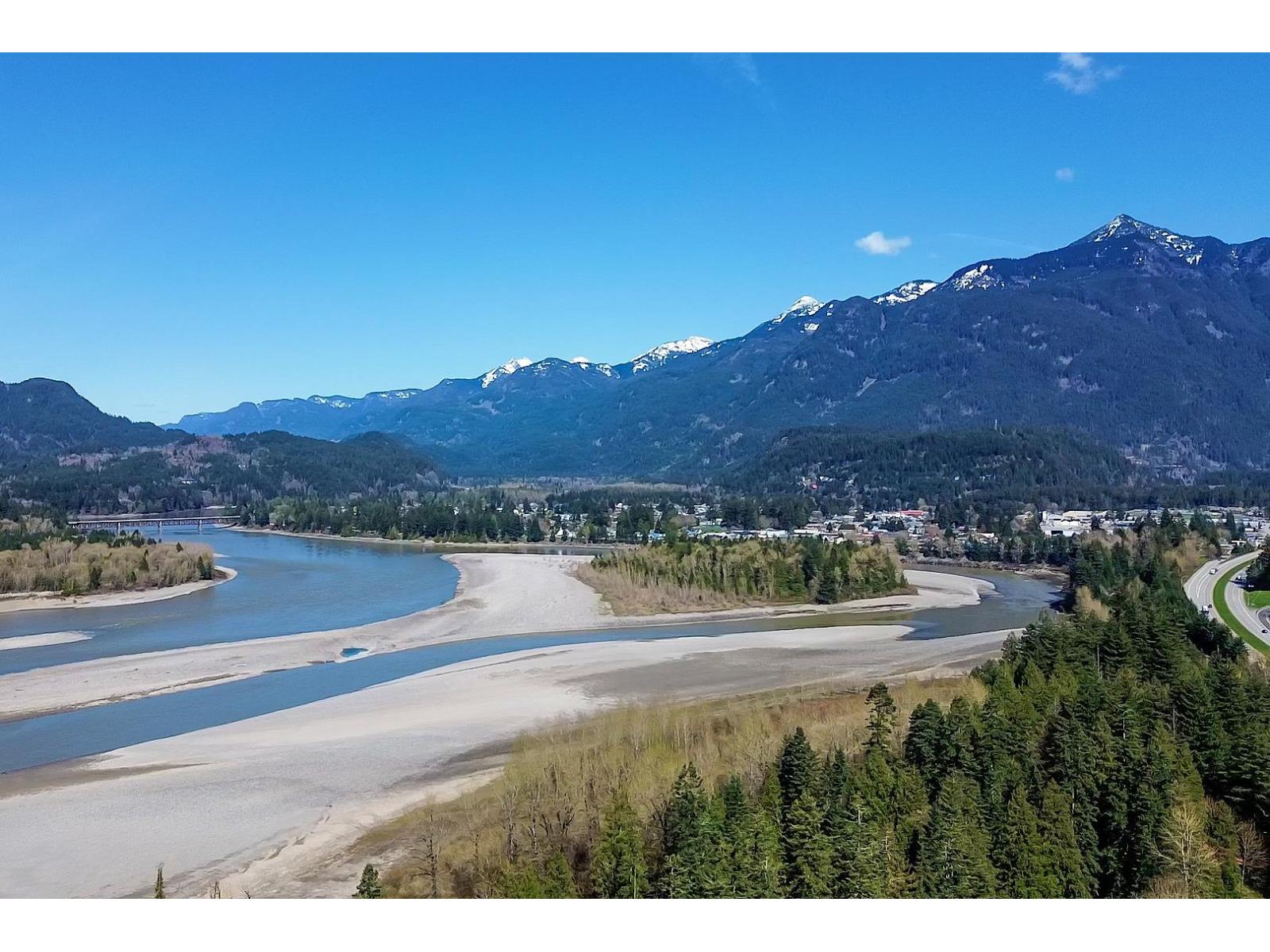 64053 Tom Berry Road, Hope, Hope, British Columbia  V0X 1L2 - Photo 4 - R3046254