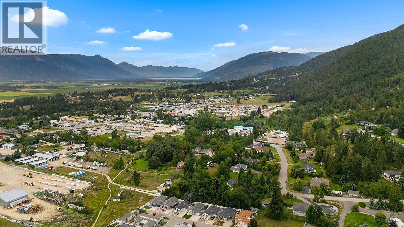 1243 8 Avenue N, Creston, British Columbia  V0B 1G6 - Photo 63 - 10358061